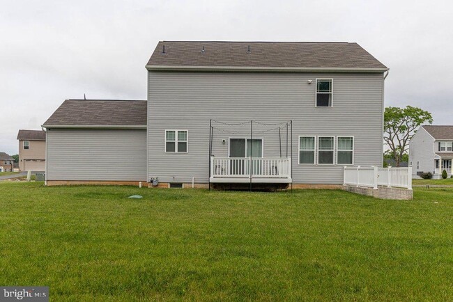 Photo - 174 Paradise View Dr
