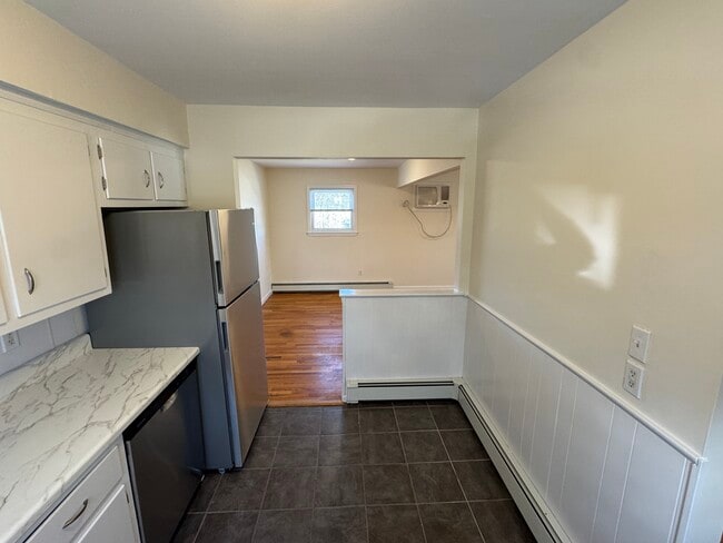 Photo - 40 Whitestone Rd