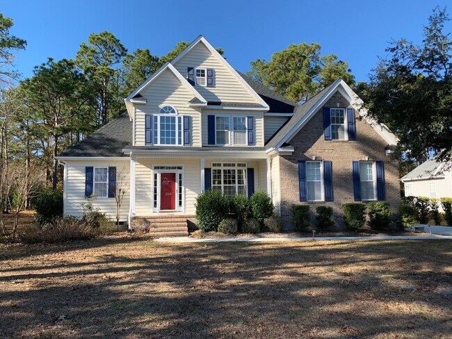 Building Photo - 106 Ravenswood Rd