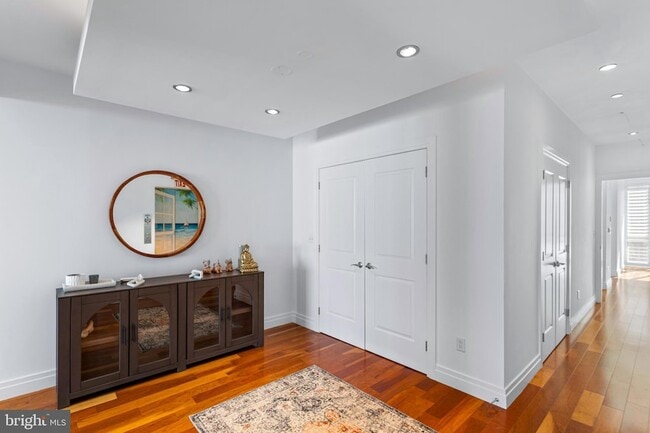 Photo - 147 Waterfront St Unit 402