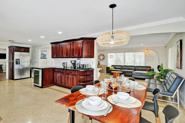 Photo - 1016 Harrison St