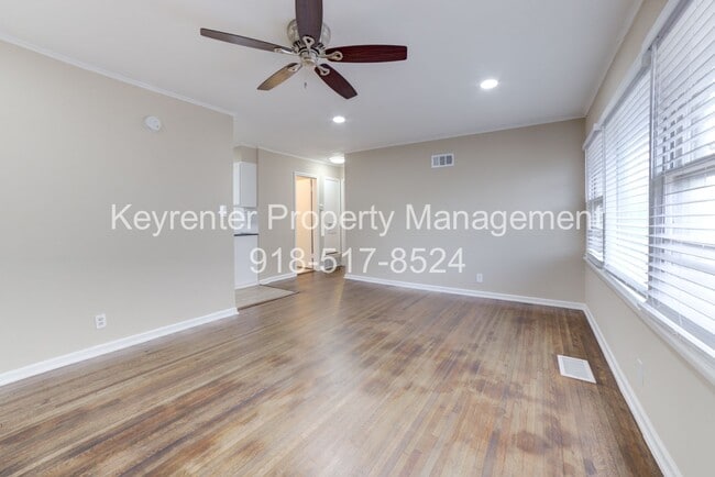 Photo - 2 Bed | 1 Bath