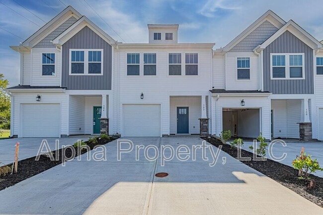 Building Photo - 302 Marston Ln