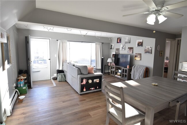 Photo - 1455 Sheridan Dr