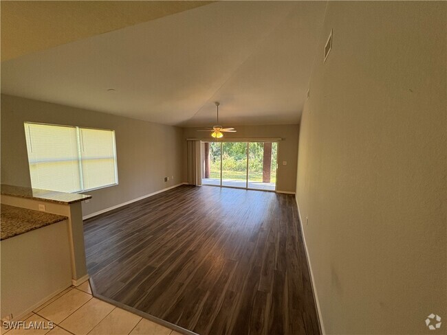 Building Photo - 1120 Ralph St E Rental