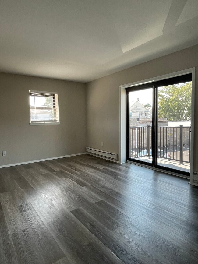 Photo - Hudson Street Apartments