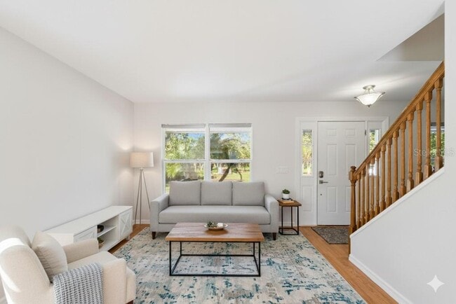 Photo - 201 E Osceola Rd