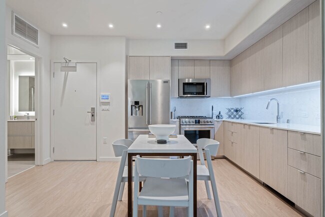 Building Photo - 5875 Interceptor St Rental