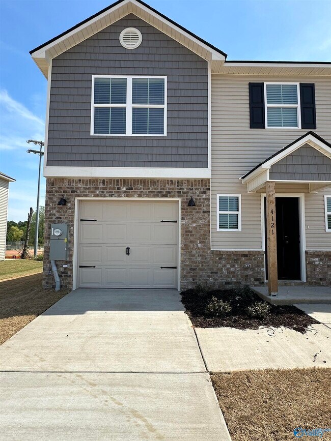 Photo - 4121 Hudson Ct SW