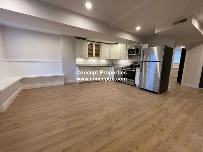 Photo - 11 Highland Park Ave Unit 1