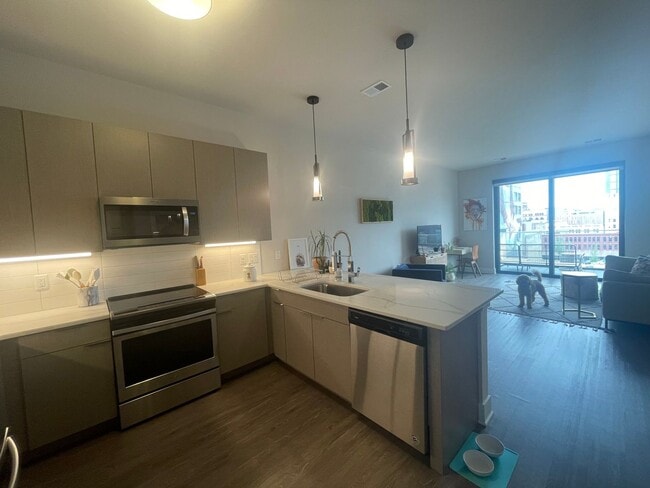 Photo - 321 Jefferson