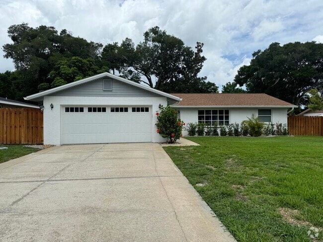 Building Photo - 3/2 Ormond Beach Pool Home