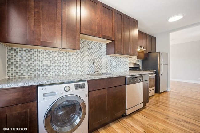 Photo - 547 Chestnut St