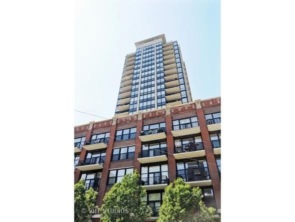 Photo - 210 S Desplaines St Condo Unit 1008
