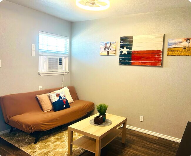 Photo - 7314 Bennett Ave