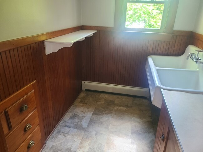 Photo - 189 Charlton St Unit Apt 2