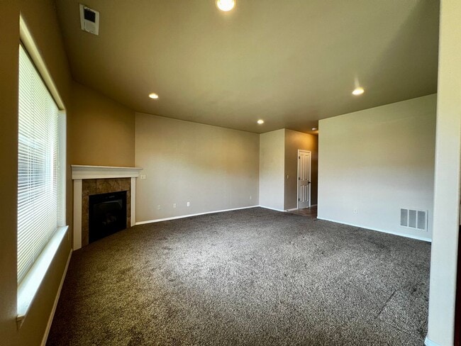Photo - 636 S 36th Ave