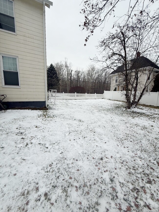 Photo - 1716 Farmington Ave Unit 1st Floor