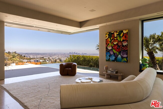 Photo - 1616 Blue Jay Way