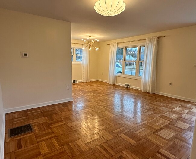 Photo - 108 Homewood Rd