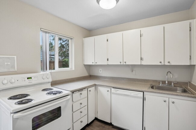 Arbor Place Apartments