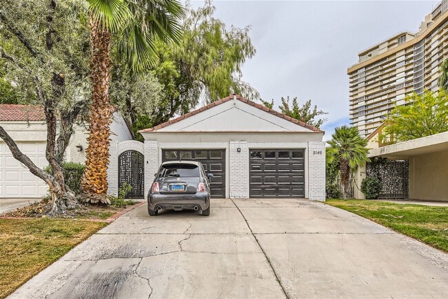 Photo - Golf Course Views from LVCC home