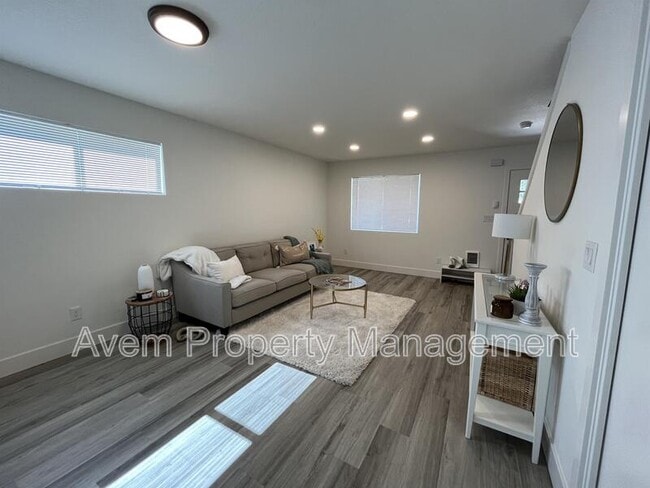 Photo - 931 Prospect St