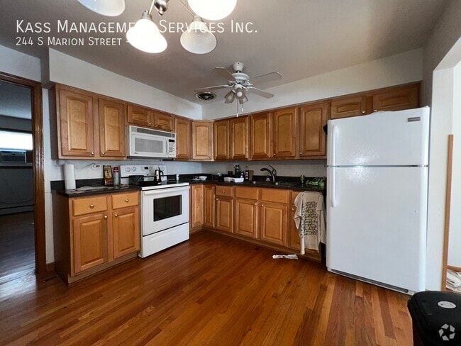 Building Photo - 244 S Marion St Unit 2B Rental
