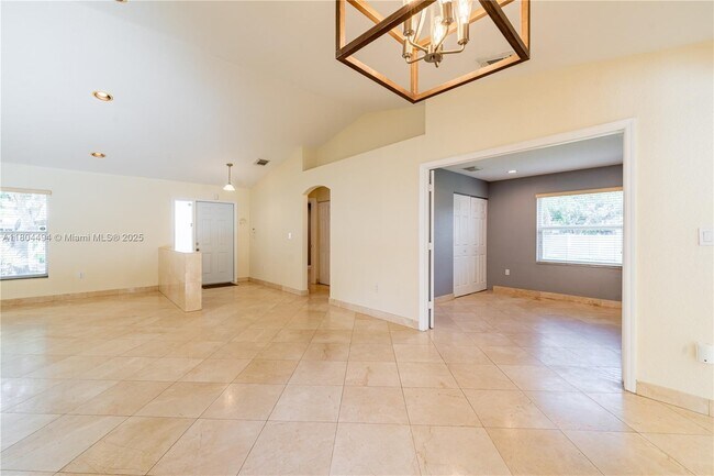 Photo - 1840 SW 135th Way