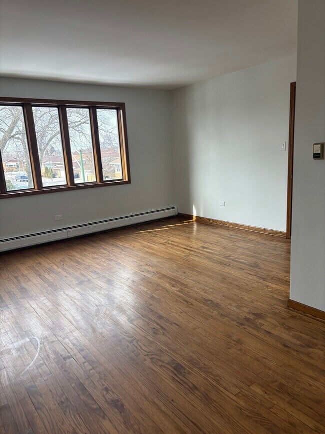 Photo - 4801 S Kolin Ave Unidad 2