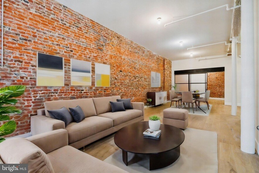 Photo - 32 Strawberry St Townhome