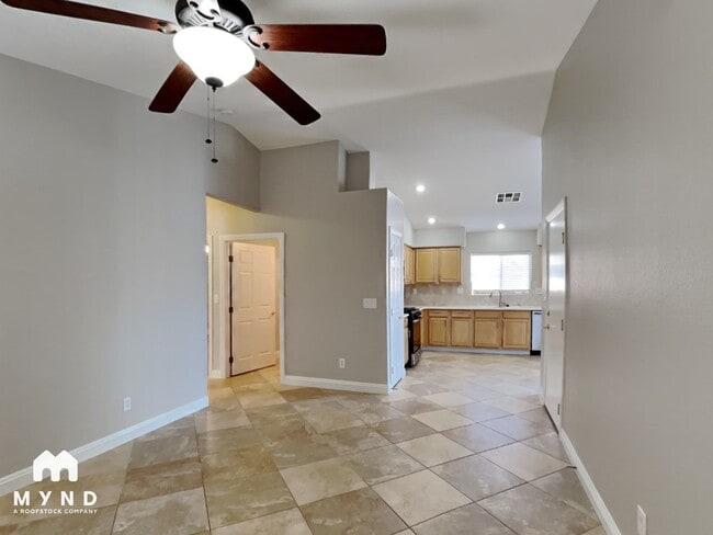Photo - 10429 Aloe Cactus St