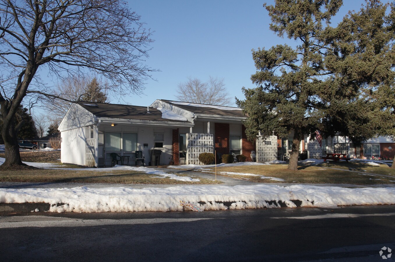 Photo - Enfield Manor