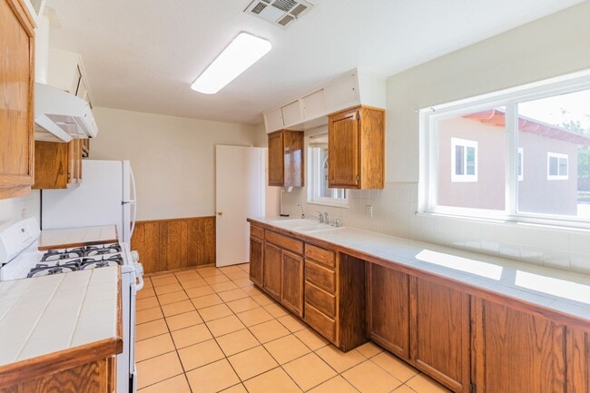 Photo - 3 Bedroom 2 Bath Home