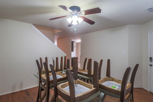 Photo - Beautifully crafted 4-2-2 home in the Keller area.