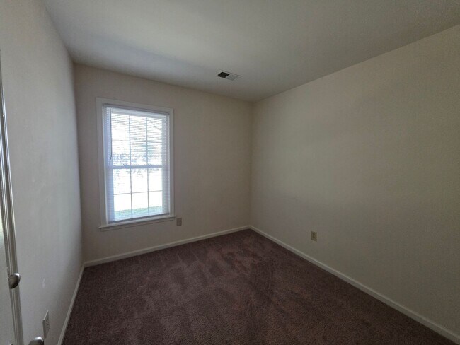 Photo - Move In Ready 3 Bedroom Ranch!