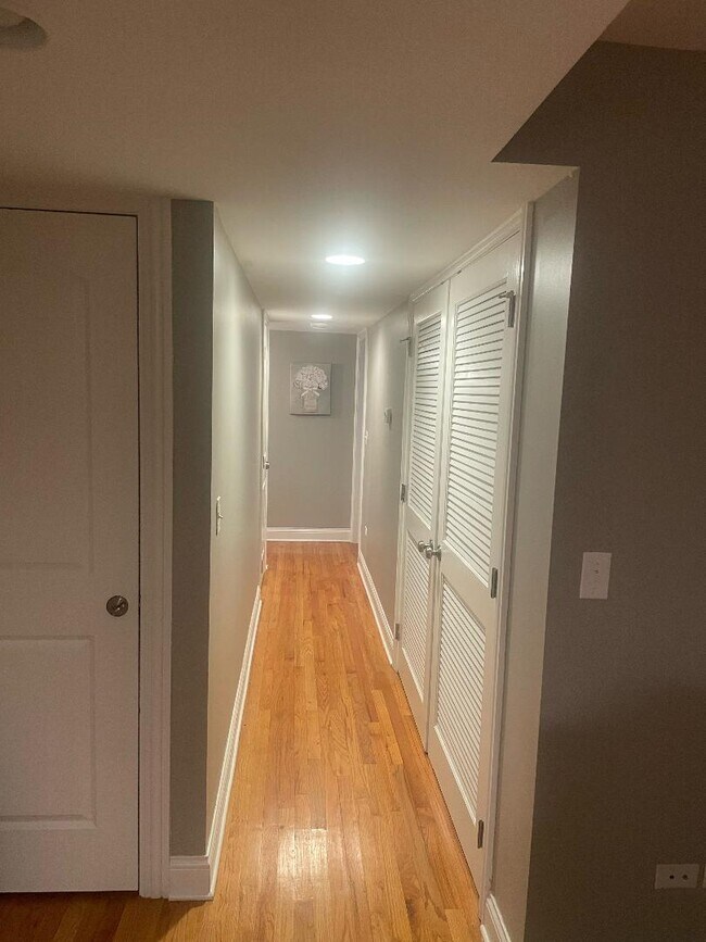 Photo - 3313 S Calumet Ave