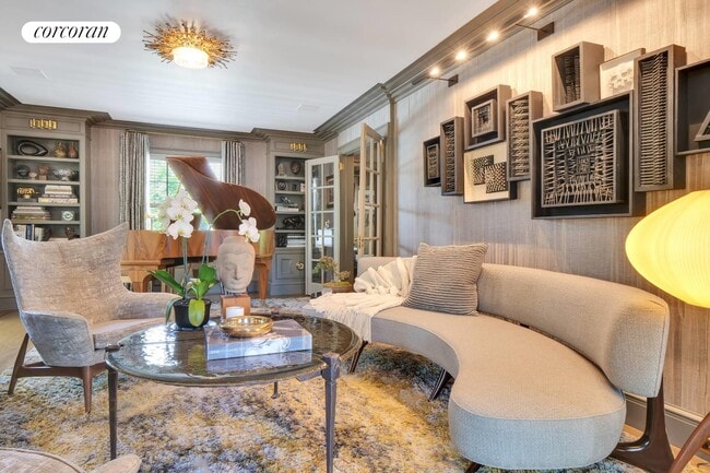 Photo - 101 Accabonac Rd