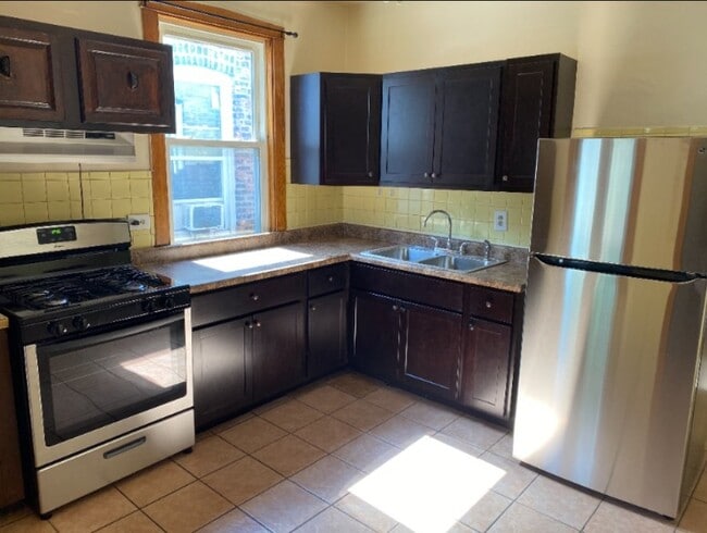 Photo - 5939 S Maplewood Ave Unit 2