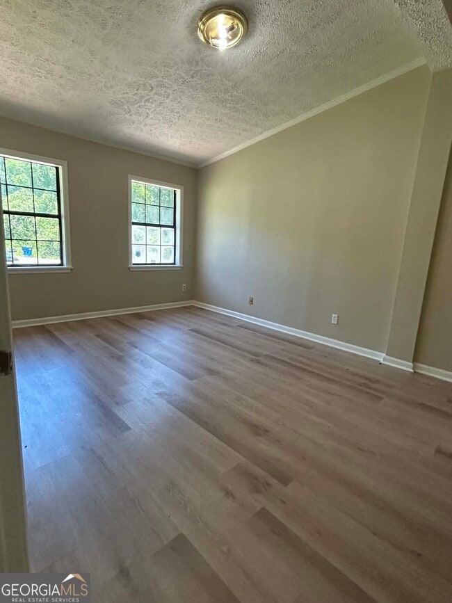 Photo - 4704 High Oak Dr