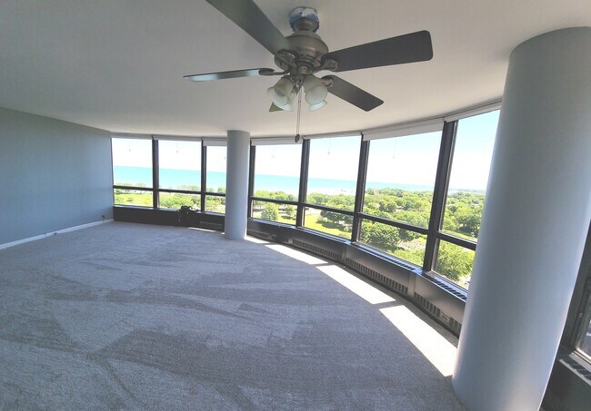 Photo - 5415 N Sheridan Rd Unit 1401