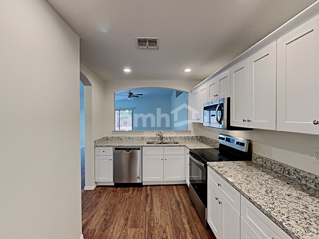 Photo - 2717 E Dust Devil Dr