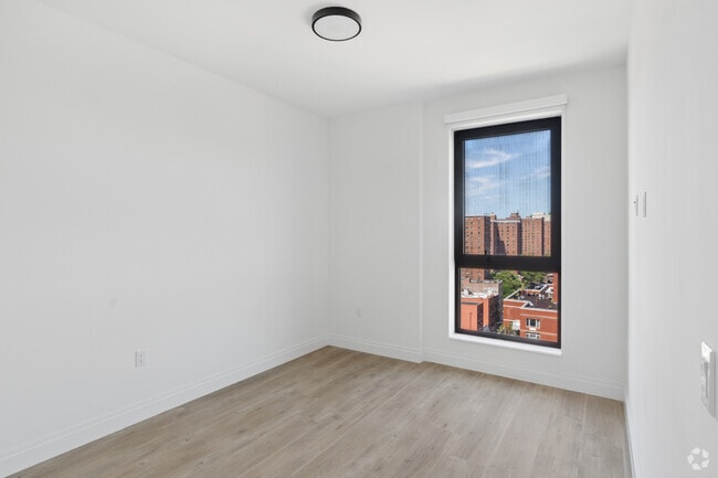 1BR, 1BA - 701SF - Bedroom