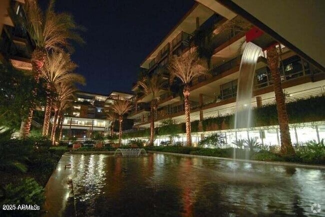 Building Photo - 7137 E Rancho Vista Dr Unit 3002 Rental