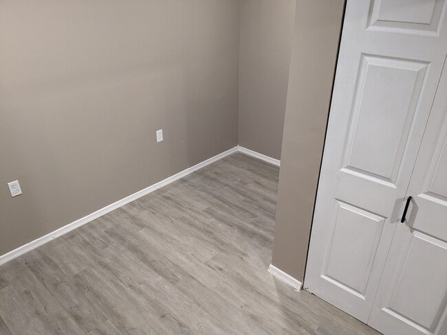 Photo - 3613 Brookeside Dr Unit 1