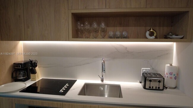 Photo - 11 NE 6th St Unit 2808