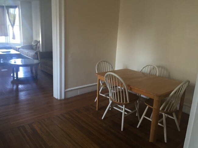 173 W 5th St