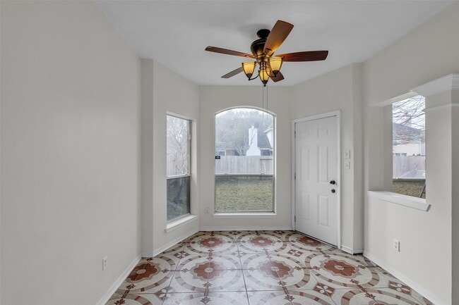 Photo - 17611 Magnolia Cir