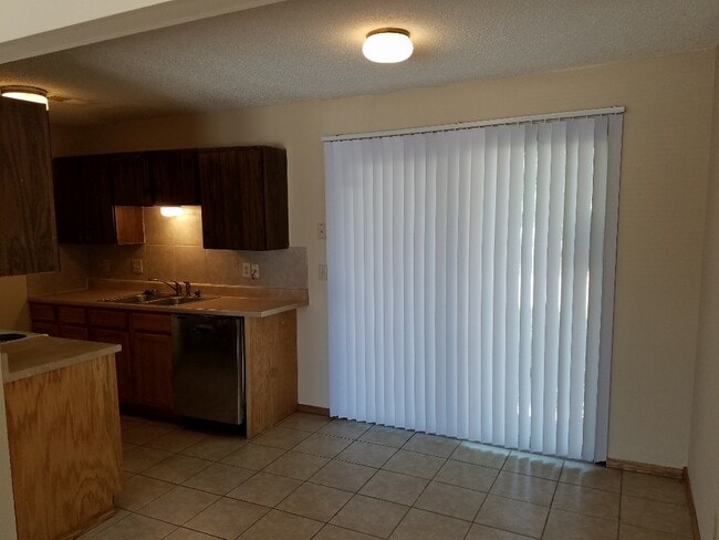 Photo - 4836 E Funston St Unit 4
