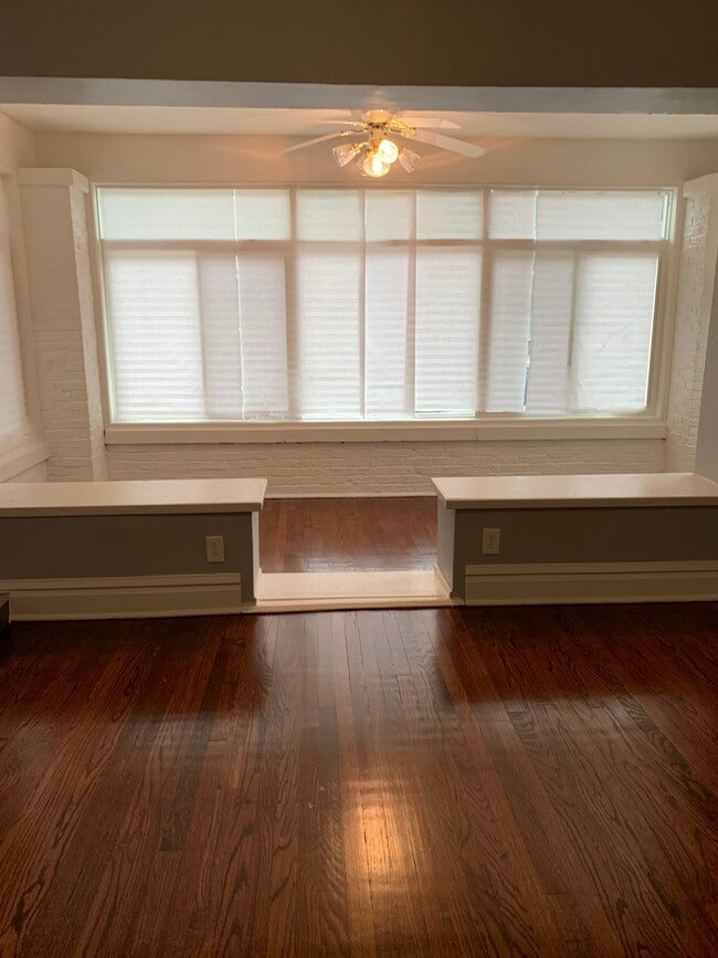 Photo - 8109 S Dorchester Ave